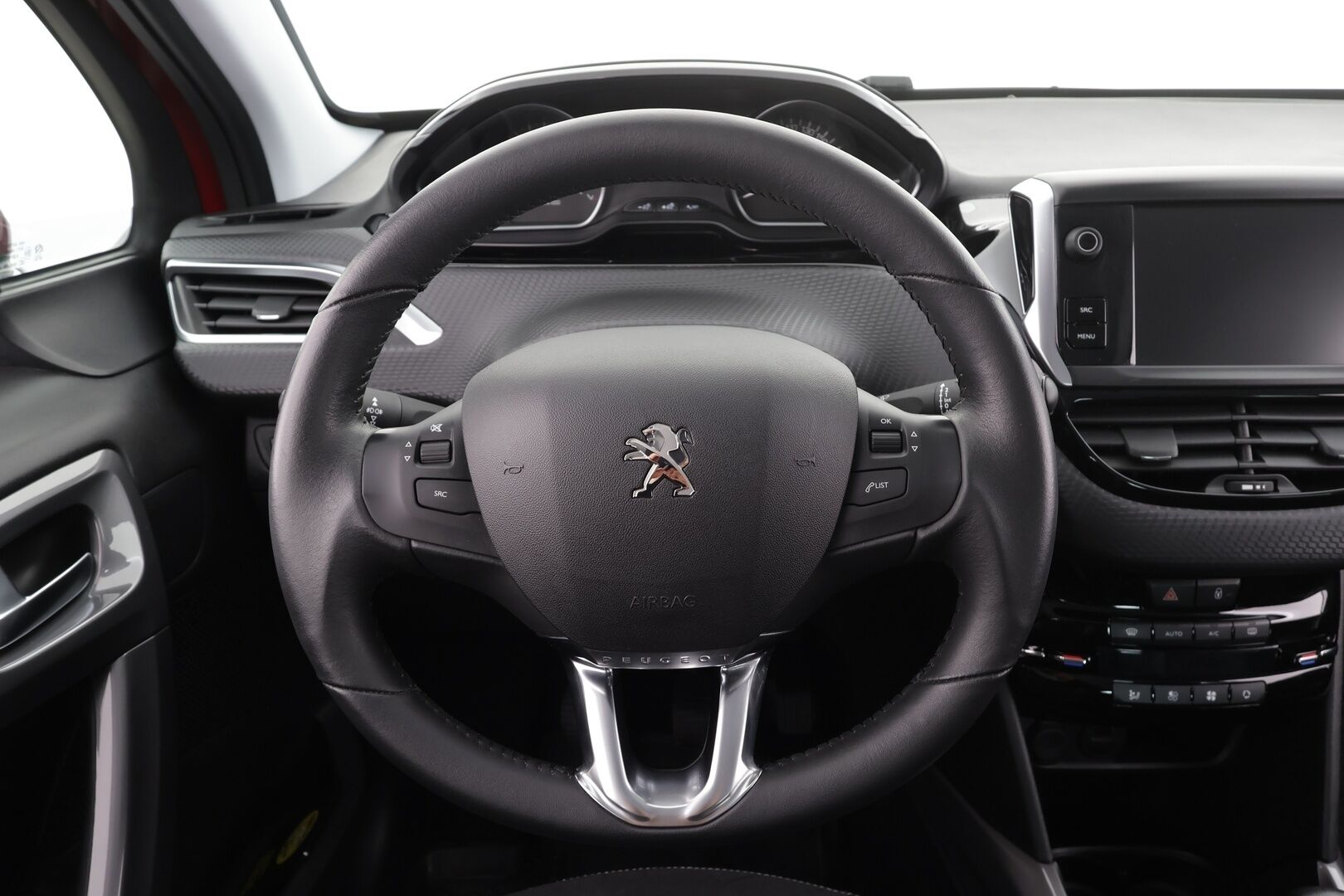 Peugeot 2008 2019 Motion PureTech 82 * Vakkari / Sisätilanlämmitin / P.Kamera / Bluetooth / Aut.Ilmastointi * - Suomi-auto / Kahdet renkaat / Merkkihuollettu!