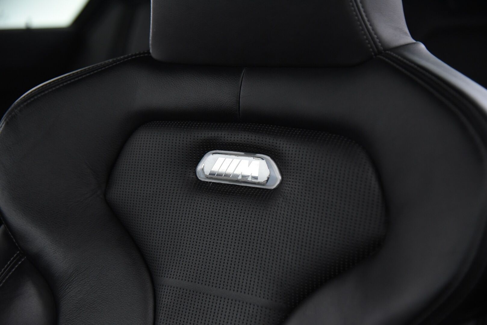 BMW M3 2014 F80 sedan DCT A / Harman/Kardon / Muistipenkki / Comfort Access / Prof. navi - Crank Hub tehty! / Hiilikuitu -katto / Puhdas historia!