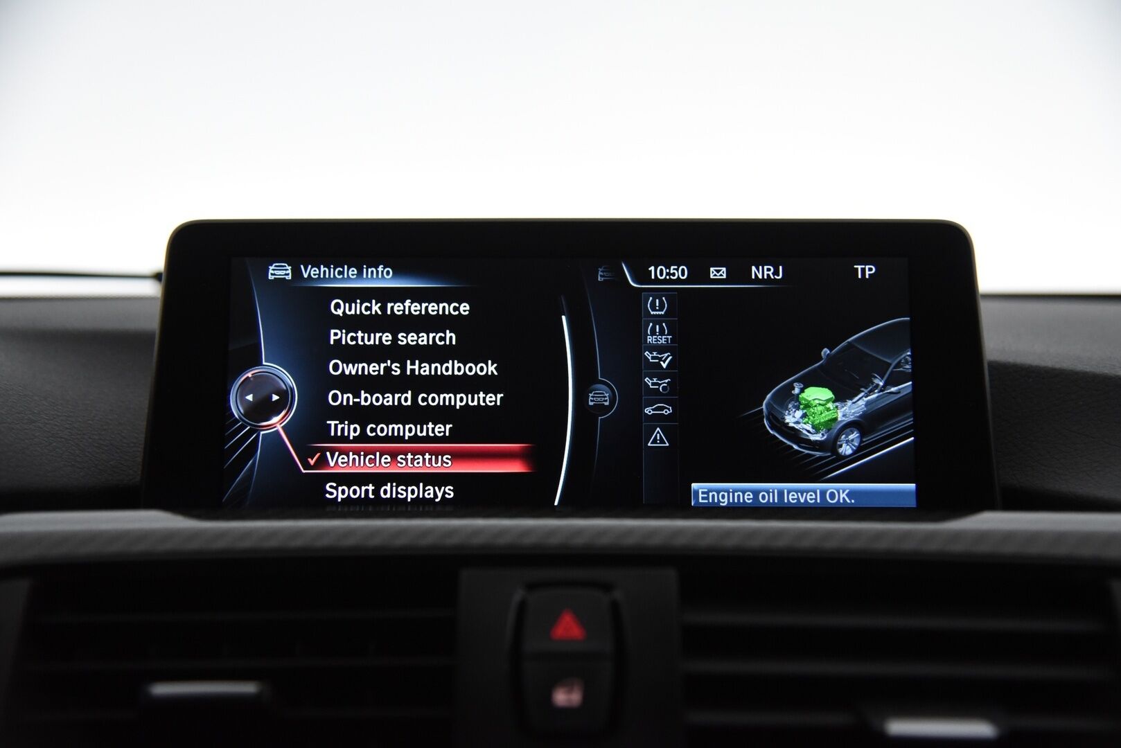 BMW M3 2014 F80 sedan DCT A / Harman/Kardon / Muistipenkki / Comfort Access / Prof. navi - Crank Hub tehty! / Hiilikuitu -katto / Puhdas historia!