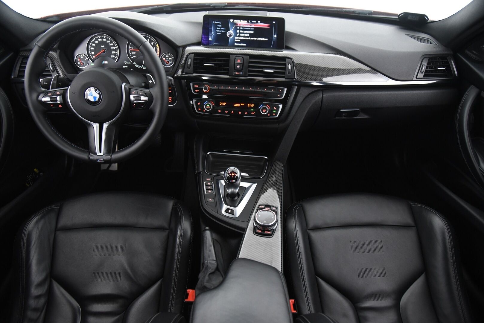 BMW M3 2014 F80 sedan DCT A / Harman/Kardon / Muistipenkki / Comfort Access / Prof. navi - Crank Hub tehty! / Hiilikuitu -katto / Puhdas historia!