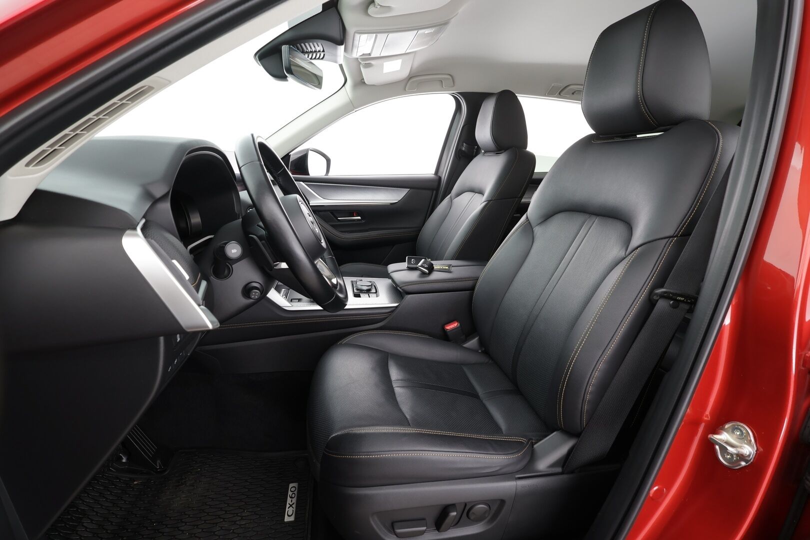 Mazda CX-60 2023 2.5 PHEV 8AT AWD Homura Comfort, Driver Assistance * ACC / HUD / Muistipenkki / P.kamera / Ilmastoidut nahat / Navi * - 1.Om Suomi-auto / Akku kuntotarkastettu SoH 94% / Kahdet renkaat aluvanteilla / Merkkihuollettu / Juuri huollettu!