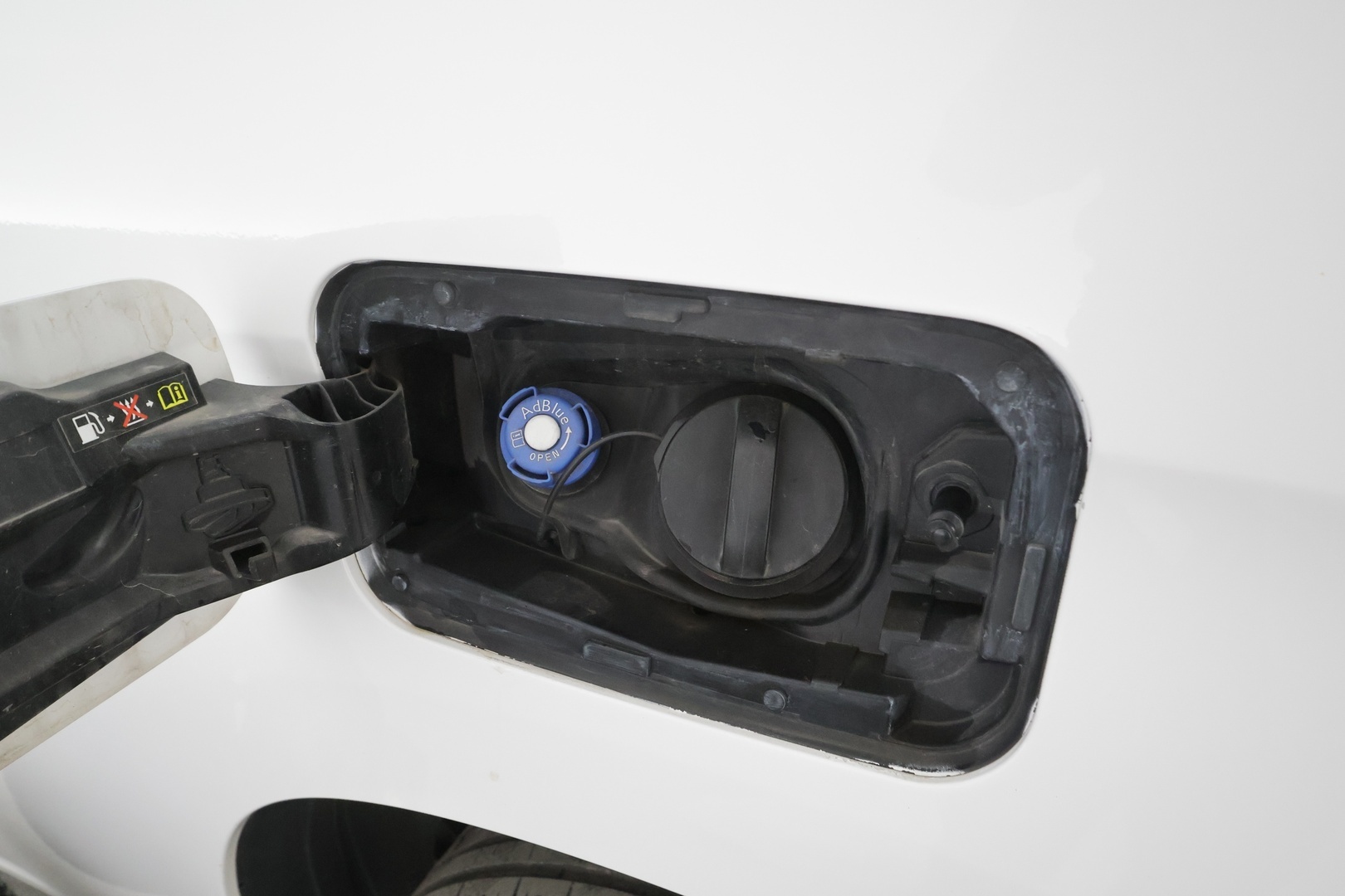 Opel Combo 2019 Cargo XL Enjoy 1,5 Diesel Turbo S/S 75 kW MT5 - | Webasto | Koukku | Apple & Android | Vakkari | 1-omisteinen | ALV | Kahdet renkaat | 