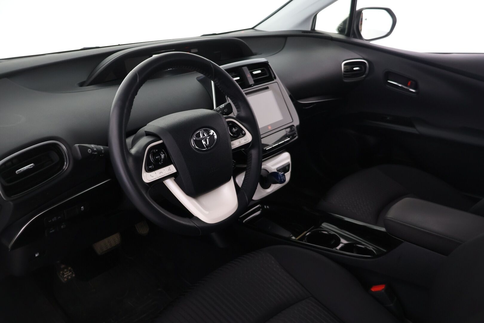 Toyota Prius 2018 Business - Adapt.vakkari | JBL | Lohko+sisäp | HUD | P.kamera | Navigointi | Juuri huollettu!