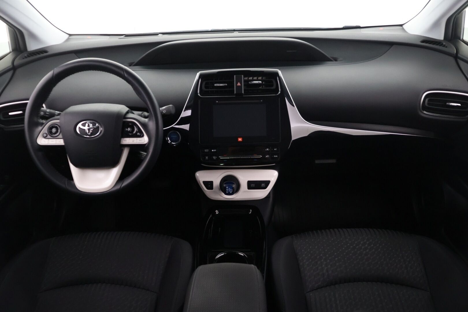 Toyota Prius 2018 Business - Adapt.vakkari | JBL | Lohko+sisäp | HUD | P.kamera | Navigointi | Juuri huollettu!
