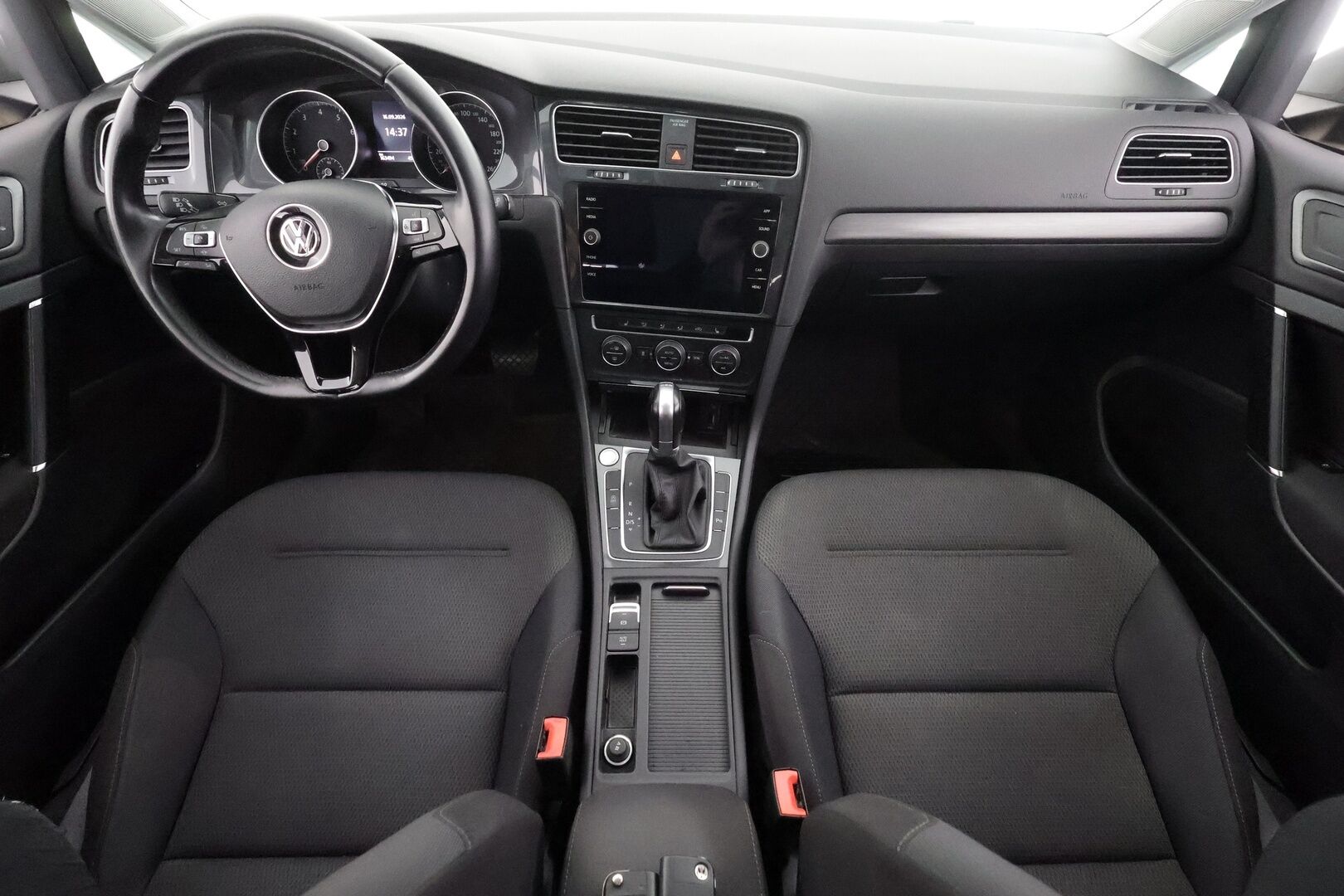 Volkswagen Golf 2019 Variant Comfortline 1,5 TSI EVO 96 kW (130 hv) BLUEMOTION DSG-automaatti - | ACC | LED | Bluetooth | apple&Android | Suomi-auto | Kahdet Renkaat |
