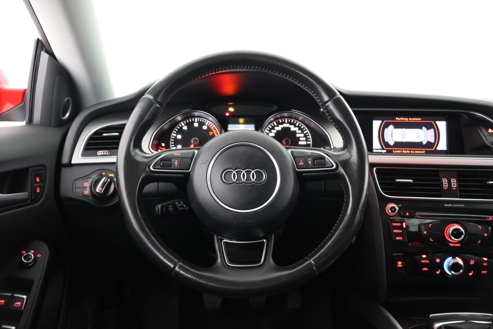 Audi A5 2012 Sportback 1,8 TFSI 125 kW - | Vakkari | Bang & Olufsen | Lohko+sisäp. | Koukku | Sport-penkit | Bi-Xenon | Jakoketju tehty! |