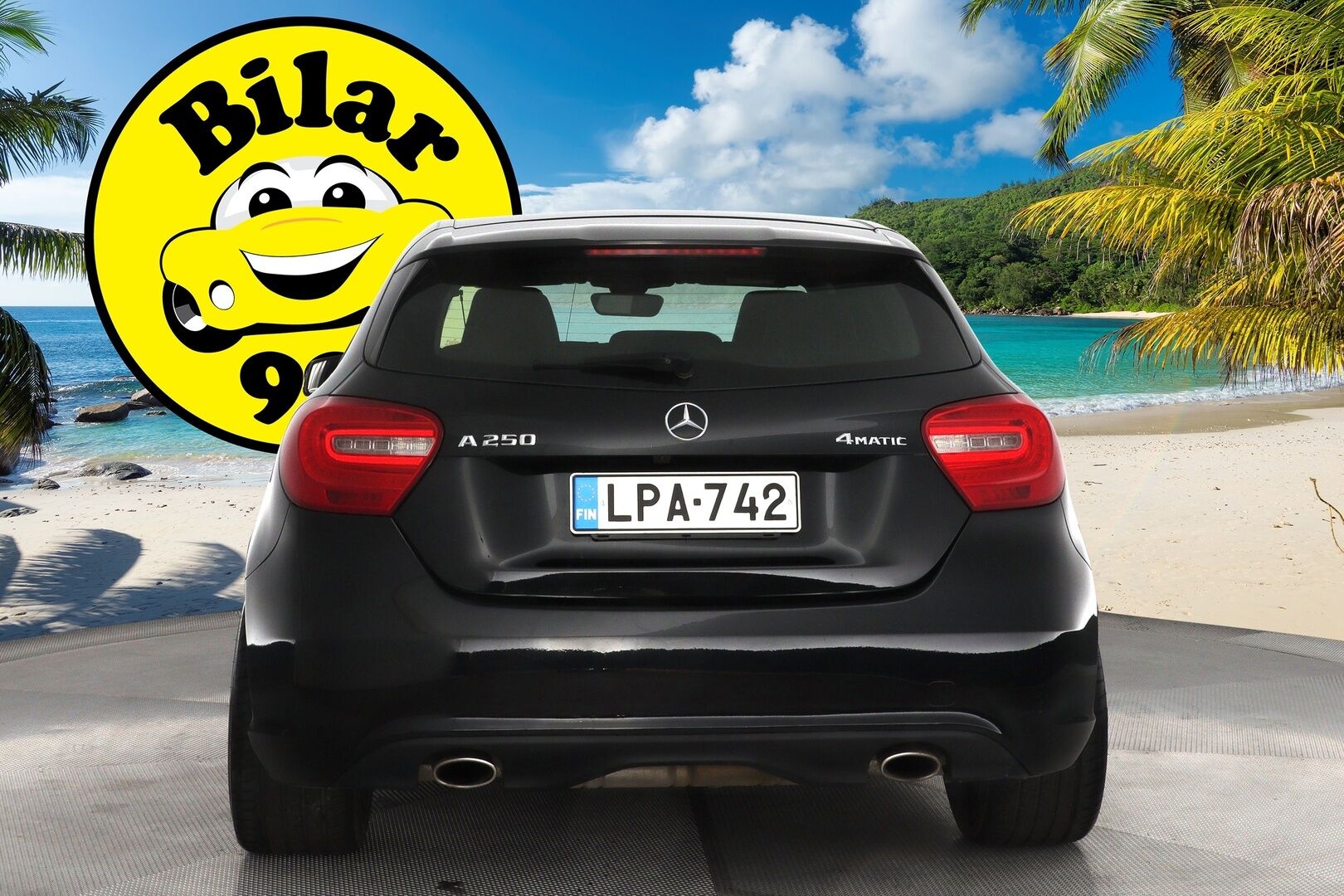 Mercedes-Benz A 2014 250 4Matic A Premium Business * KATSO MIHIN HINTAAN NELIVETO / Lohko / Vakkari / Peruutuskamera / Sportpenkit / 2 Renkaat*