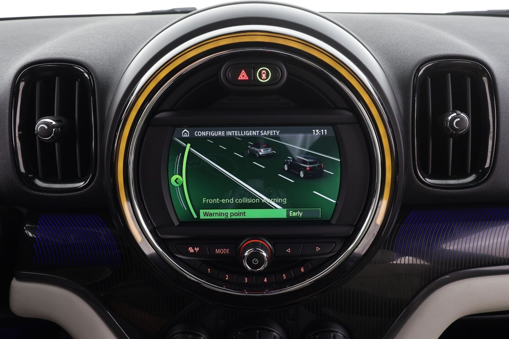 Mini Countryman 2019 Cooper S ALL4 A * Vakkari / P.tutkat / LED / Navi / Sporttipenkit / Vaaleat nahat / Comfort Access * - Kahdet renkaat aluvanteilla / Merkkihuollettu - Osta nyt, maksa vasta ensi vuonna