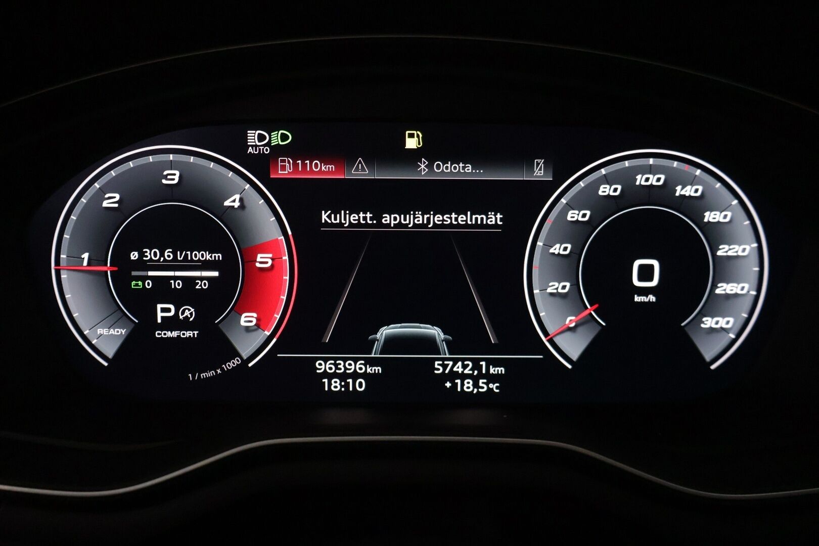 Audi A5 2020 Sportback Business S line 40 TDI quattro S tronic - | Webasto | Matrix Led | P.kamera | S-Line | Koukku | Sporttipenkit | Jakohihna 06 / 26|