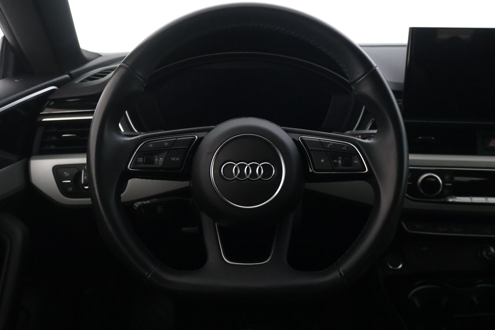 Audi A5 2020 Sportback Business S line 40 TDI quattro S tronic - | Webasto | Matrix Led | P.kamera | S-Line | Koukku | Sporttipenkit | Jakohihna 06 / 26|
