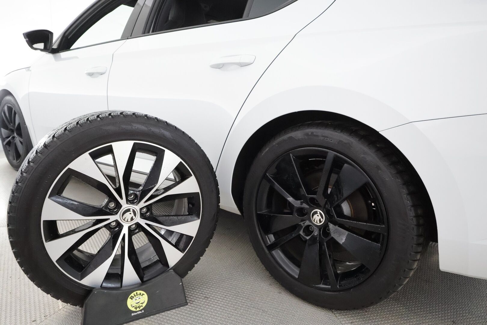 Skoda Superb 2020 1,5 TSI ACT SportLine Edition DSG **Webasto / Koukku / Adapt.Vakkari / Matrix-LED / P.Kamera / Muistipenkki / Canton** - Suomi-auto / Kahdet Renkaat