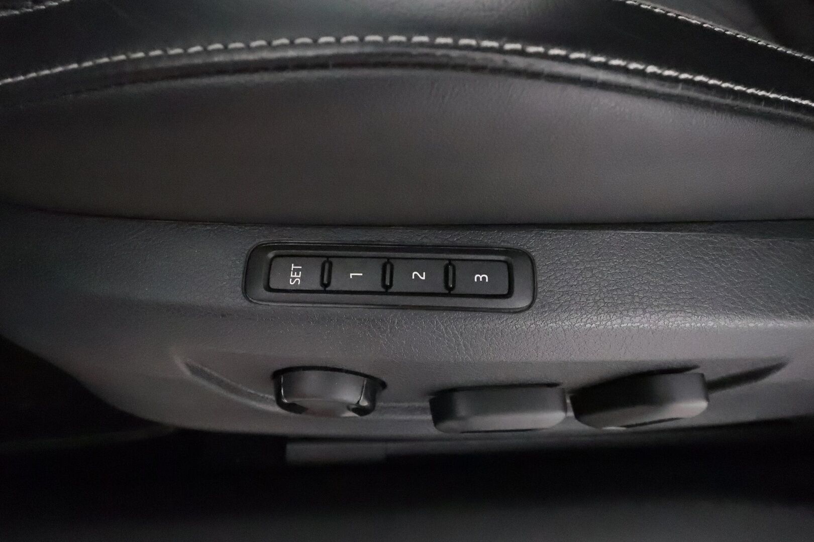 Skoda Superb 2020 1,5 TSI ACT SportLine Edition DSG **Webasto / Koukku / Adapt.Vakkari / Matrix-LED / P.Kamera / Muistipenkki / Canton** - Suomi-auto / Kahdet Renkaat