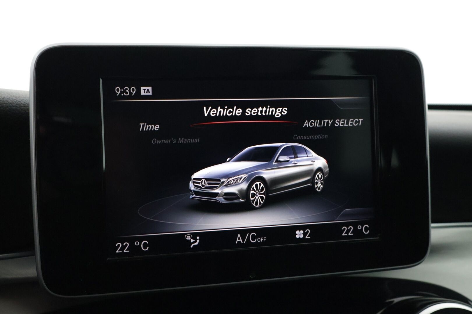 Mercedes-Benz C 2015 220 BlueTec A Premium Business Avantgarde // Distronic / Koukku / LED / IHC+ / Sport-penkit / Lohko // - Kattava sähköinen huoltohistoria / Renkaat kunnossa / Juuri katsastettu*