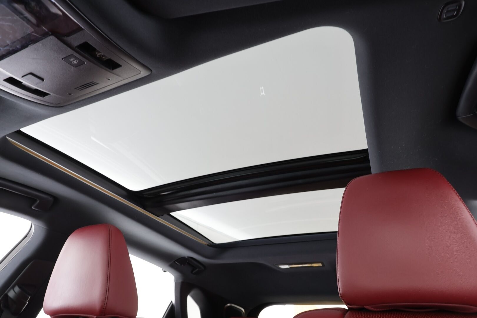 Lexus RX 2017 450h Hybrid 4WD A F Sport * Mark&Levinson / Panorama / HUD / ACC / LED / 360° / Ilmastoitu Muistipenkki / Navi * - HULLUT JOULUT KORKOTARJOUS 2,49% 