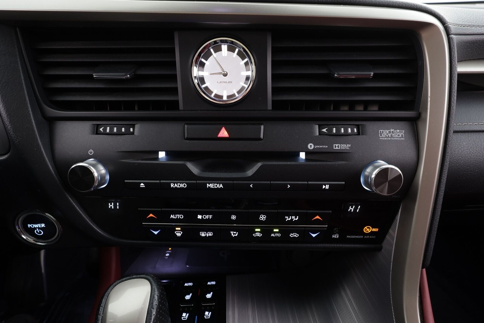 Lexus RX 2017 450h Hybrid 4WD A F Sport * Mark&Levinson / Panorama / HUD / ACC / LED / 360° / Ilmastoitu Muistipenkki / Navi * - HULLUT JOULUT KORKOTARJOUS 2,49% 