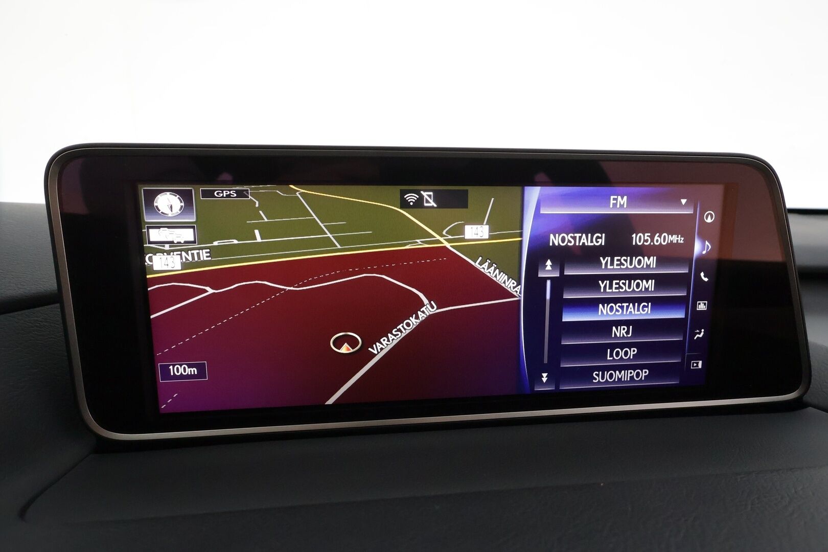 Lexus RX 2017 450h Hybrid 4WD A F Sport * Mark&Levinson / Panorama / HUD / ACC / LED / 360° / Ilmastoitu Muistipenkki / Navi * - HULLUT JOULUT KORKOTARJOUS 2,49% 