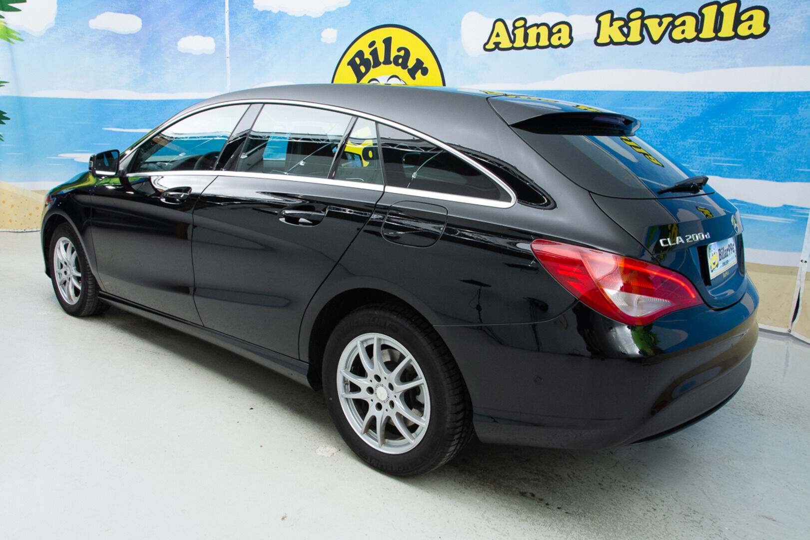 MERCEDES-BENZ CLA 2016 200d Shooting Brake - | Sporttipenkit | Vakkari | Tutka | Puolinahkasisusta | Kahdet aluvanteet |