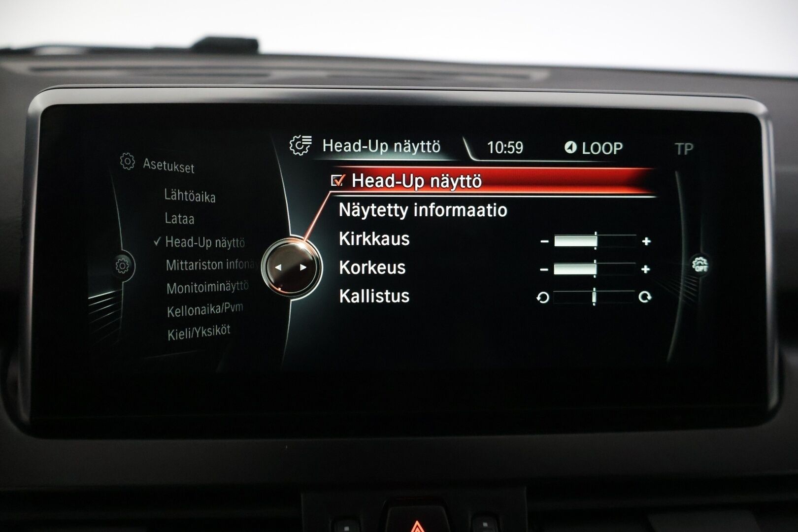 BMW 225 2017 225xe iPerformance Sport Line - | Vakionopeudensäädin | Peruutuskamera | Hud | Sport Line | KeyLessGo | LED - ajovalot | Ratinlämmitin |