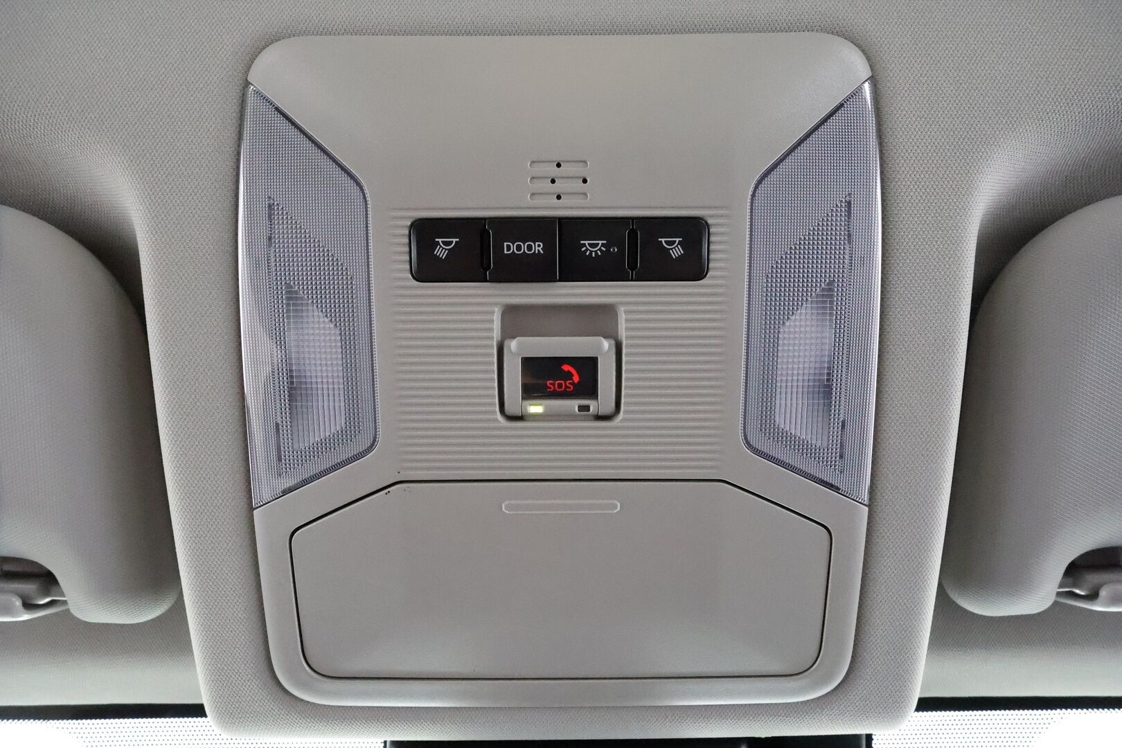Toyota RAV4 2020 2,5 Hybrid AWD-i Business - Webasto | ACC | Peruutuskamera | Kaistavahti | Navi | Keyless | Suomi-auto | Kahdet renkaat aluvanteilla | Viimeisin huolto 135tkm | Katsastettu 5/2026