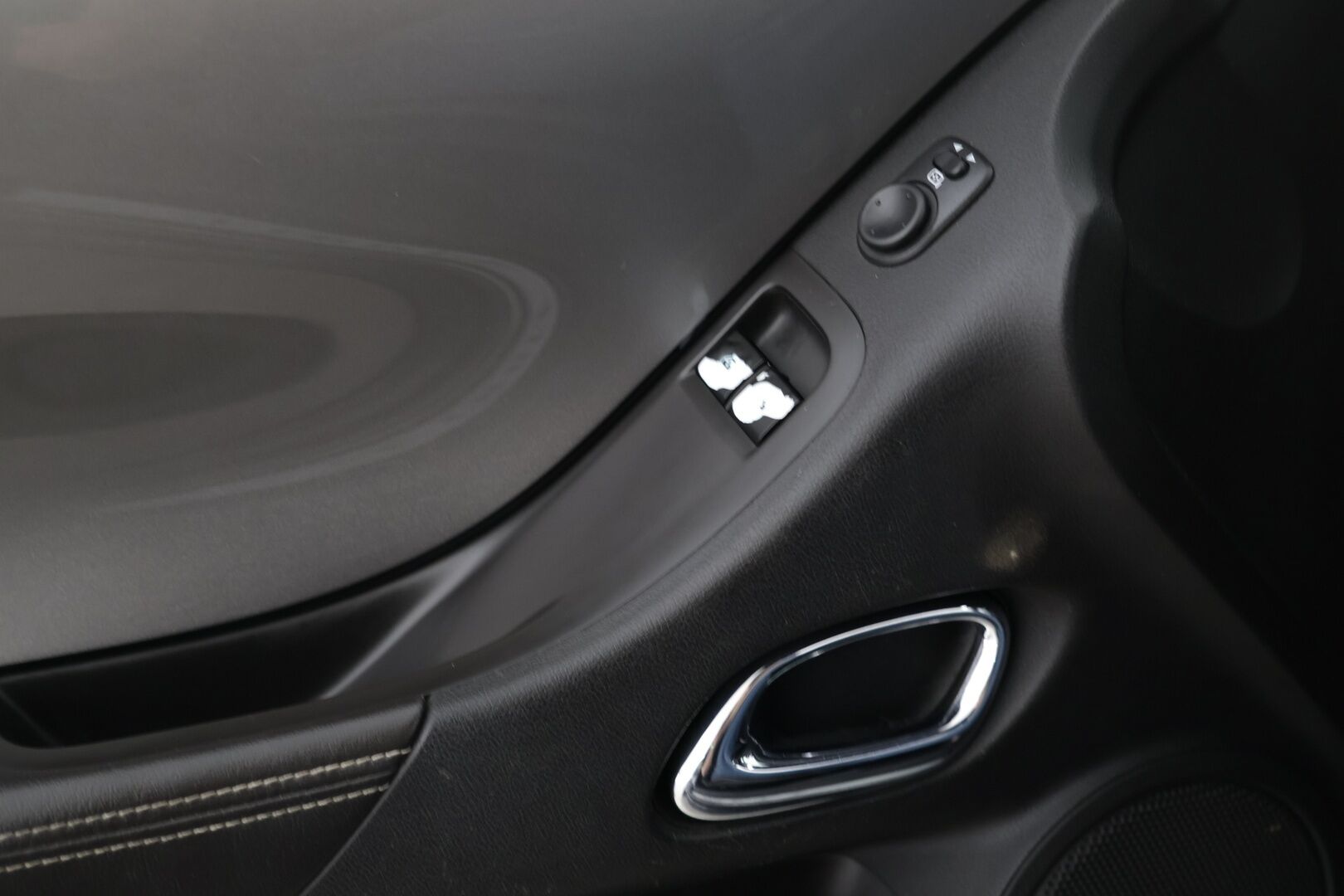 Chevrolet Camaro 2011 Camaro Coupé / RS-malli / HUD / Boston Premium Audio