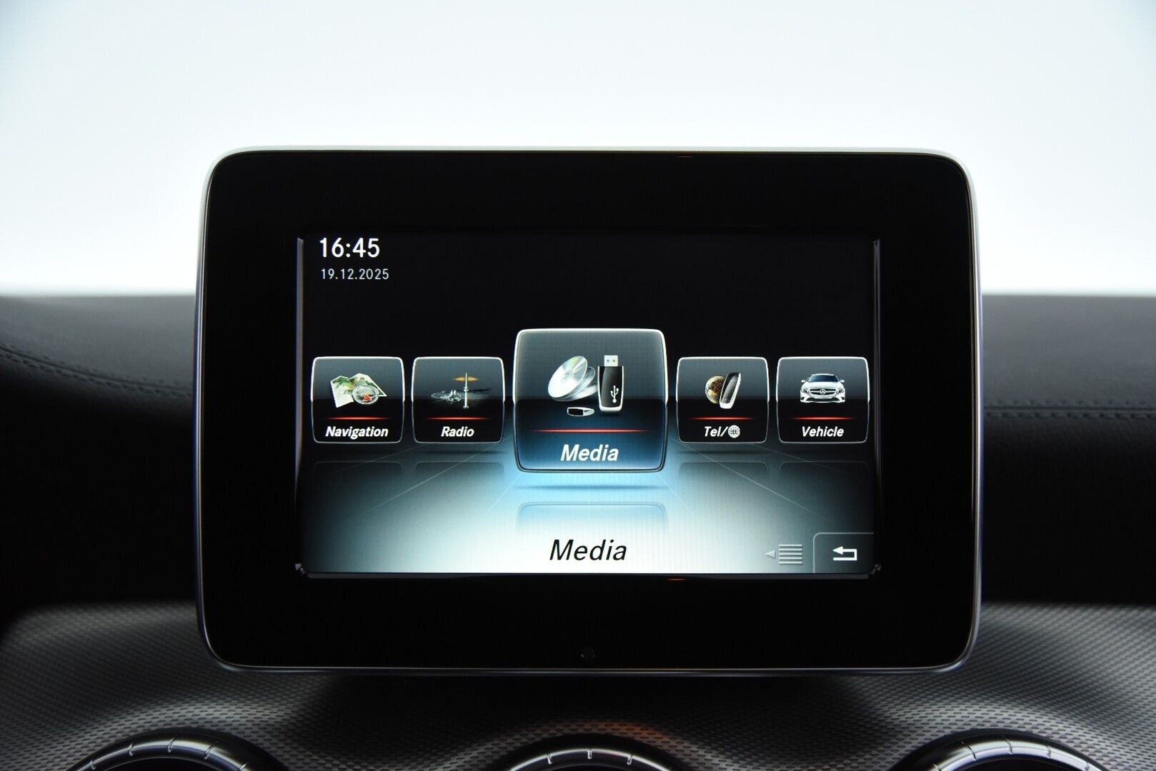 MERCEDES-BENZ CLA 2016 220 CDI A Shooting Brake / ACC / BLIS / Sporttinahat / Ambiente / B- huollettu 12/25! -  2x Renkaat aluvantein / Jarrut rempattu 12/25