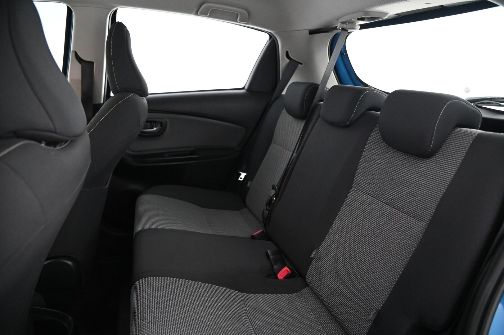 Toyota Yaris 2015 1,5 Hybrid Active 5ov *P-kamera / Vakkari / BT* - * 2x renkaat / Vasta tullut*