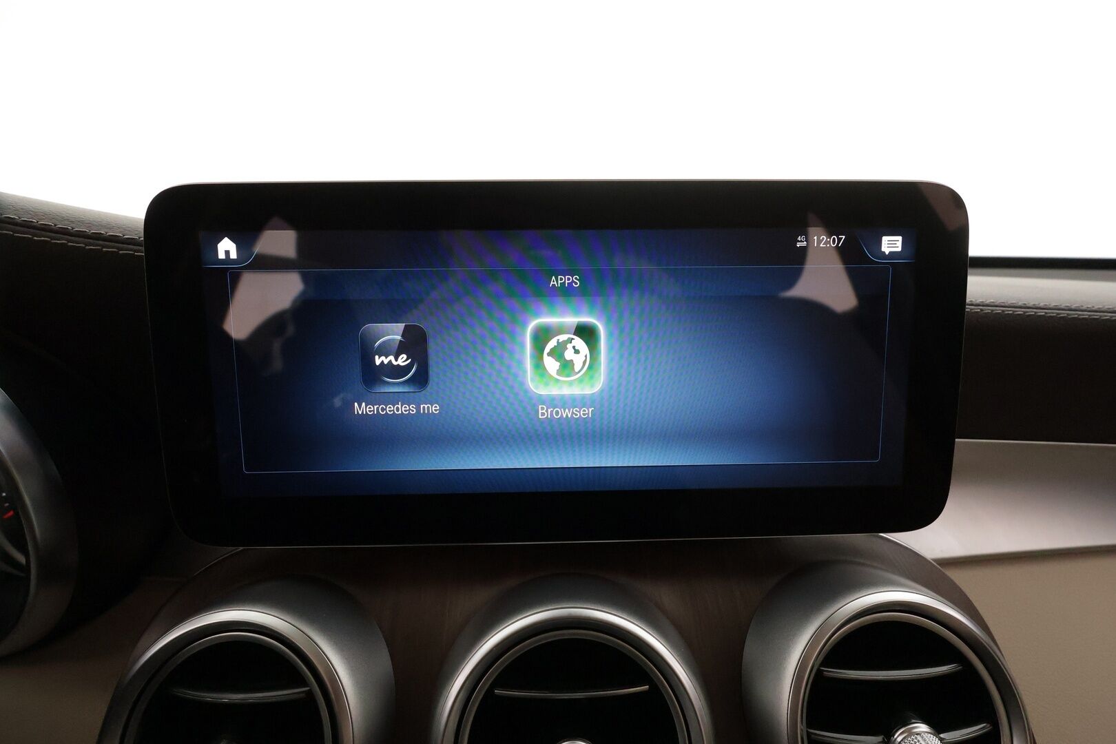 Mercedes-Benz GLC 2021 300 e 4Matic Coupe * Distronic+ / LED-High Performance / P.kamera / Sporttinahat / Navi / Kaistavahti / Katveavustin * - 1-om Suomi-auto / SoH 91,8% / Kahdet OEM vanteet