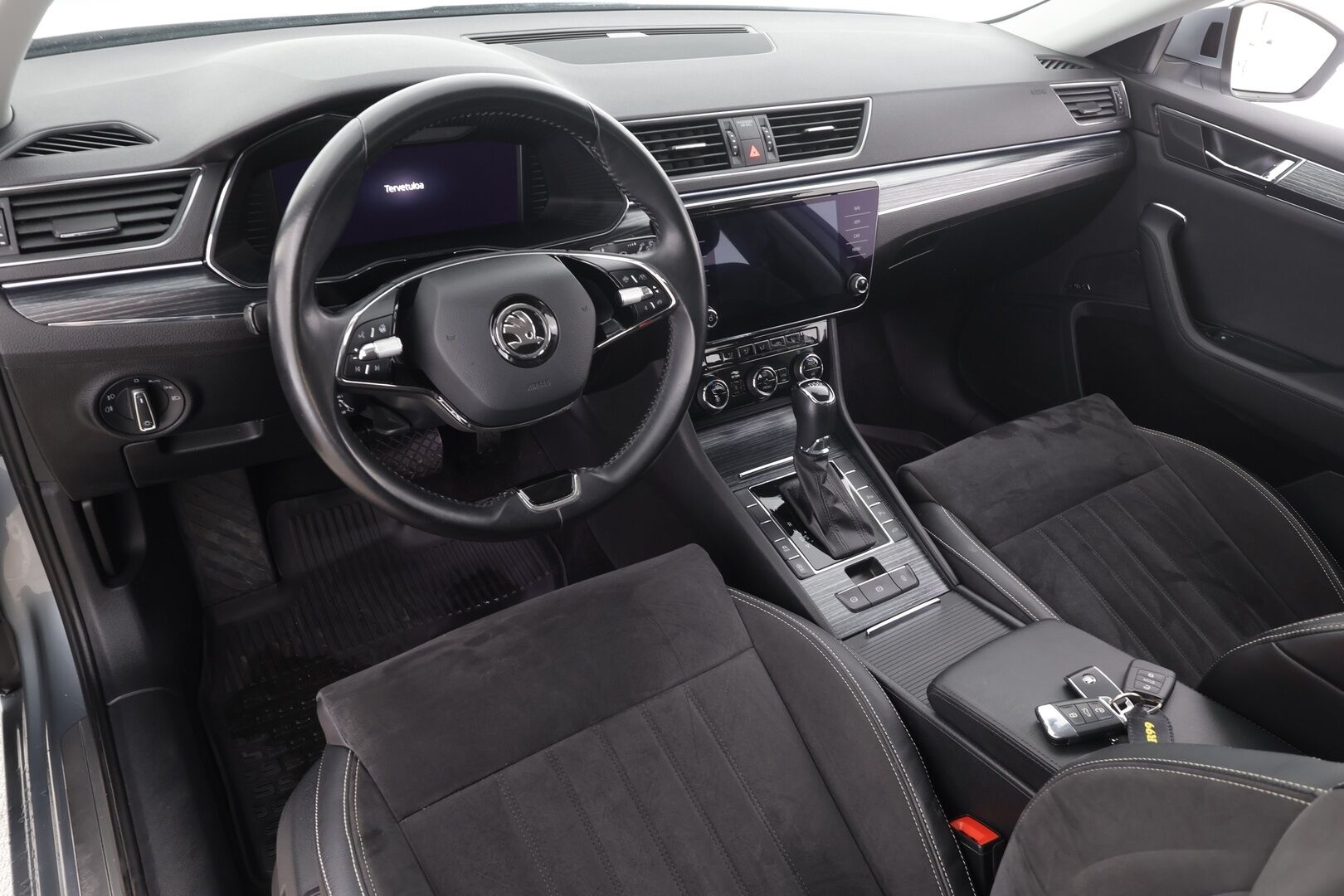 Skoda Superb 2021 Combi 1,5 TSI ACT Style DSG *ACC / Matrix LED / Webasto / Canton / P.Kamera / Keyless * - Suomi-auto / Kahdet renkaat