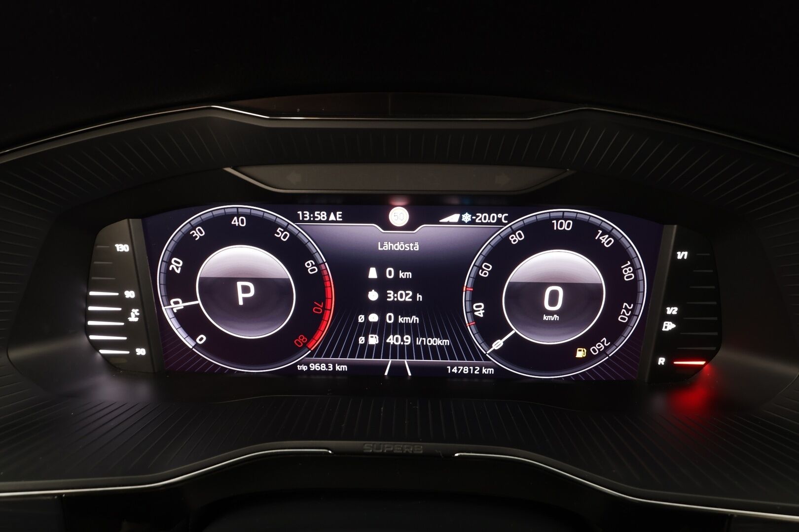 Skoda Superb 2021 Combi 1,5 TSI ACT Style DSG *ACC / Matrix LED / Webasto / Canton / P.Kamera / Keyless * - Suomi-auto / Kahdet renkaat