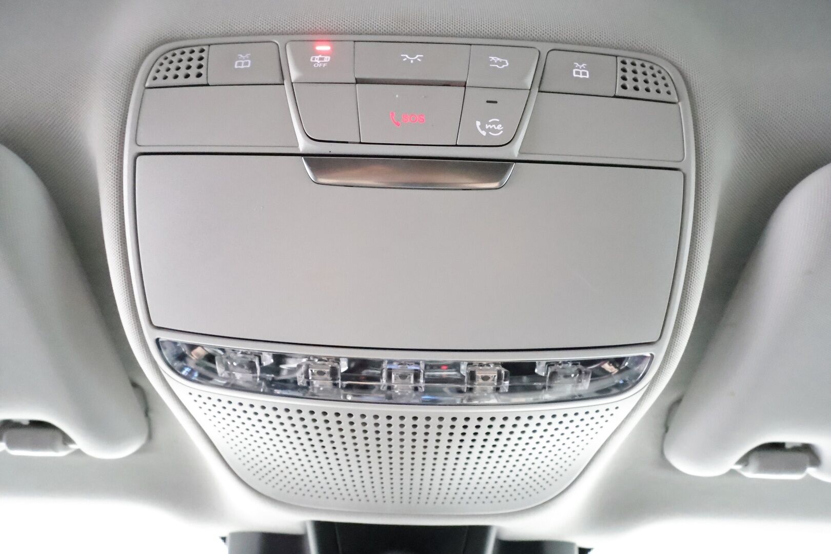 Mercedes-Benz E 2021 220 d A Business Avantgarde * LED / P.kamera / Widescreen / Navi / Katveavustin / Sportpenkit * - Suomi-auto / Kahdet renkaat aluvanteilla - HULLUT AVAJAISHULINAT KORKOTARJOUS 3,29 %