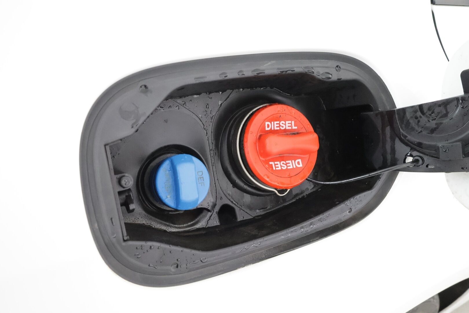 Mercedes-Benz E 2021 220 d A Business Avantgarde * LED / P.kamera / Widescreen / Navi / Katveavustin / Sportpenkit * - Suomi-auto / Kahdet renkaat aluvanteilla - HULLUT AVAJAISHULINAT KORKOTARJOUS 3,29 %