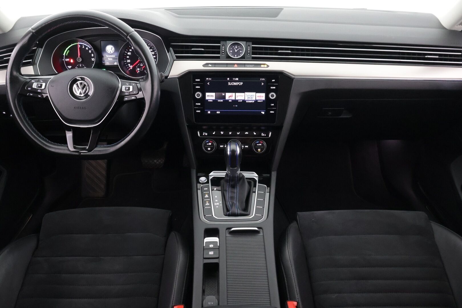 Volkswagen Passat 2018 Variant GTE Plug-In Hybrid 160 kW (218 hv) DSG-automaatti *Adapt.vakkari / P-kamera / Vetokoukku / Puolinahat* - Juuri huollettu! / Jakohihna vaihdettu 2023 / Hifi päivitys!