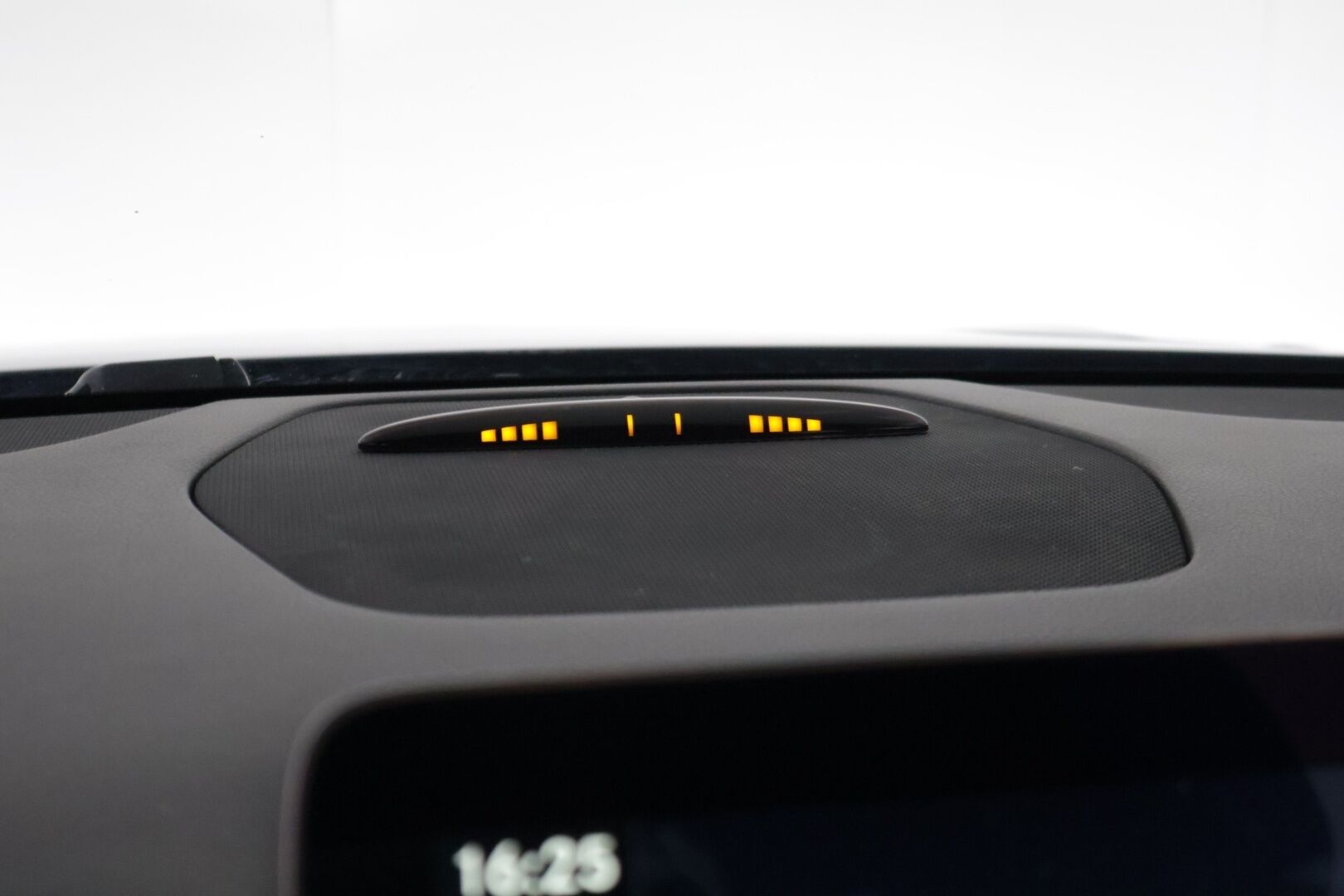 Mercedes-Benz GLE 2016 500 e 4MATIC *Vakionopeudensäädin / ILS - LED ajovalot / Sähk.säätöiset etuistuimet / Koukku / SOH 70.4%* - *2x Renkaat & Vanteet / Puolinahkasisusta / Musta sisäkatto / 2x Kaapelit* - HULLUT BLACKWEEK JATKOT - KORKOTARJOUS 2,49%