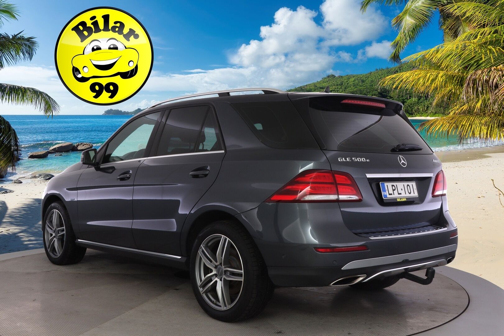 Mercedes-Benz GLE 2016 500 e 4MATIC *Vakionopeudensäädin / ILS - LED ajovalot / Sähk.säätöiset etuistuimet / Koukku / SOH 70.4%* - *2x Renkaat & Vanteet / Puolinahkasisusta / Musta sisäkatto / 2x Kaapelit* - HULLUT BLACKWEEK JATKOT - KORKOTARJOUS 2,49%