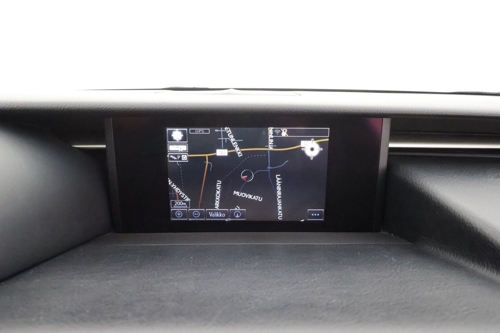 Lexus RC 2016 300h Hybrid A F Sport - | ACC | Mark Levinson | Punaiset ilmastoidut nahat | Kattoluukku | Muistipenkki | LED | P.kamera | Keyless | BSM | 2x renkaat aluin | Huoltokirja |