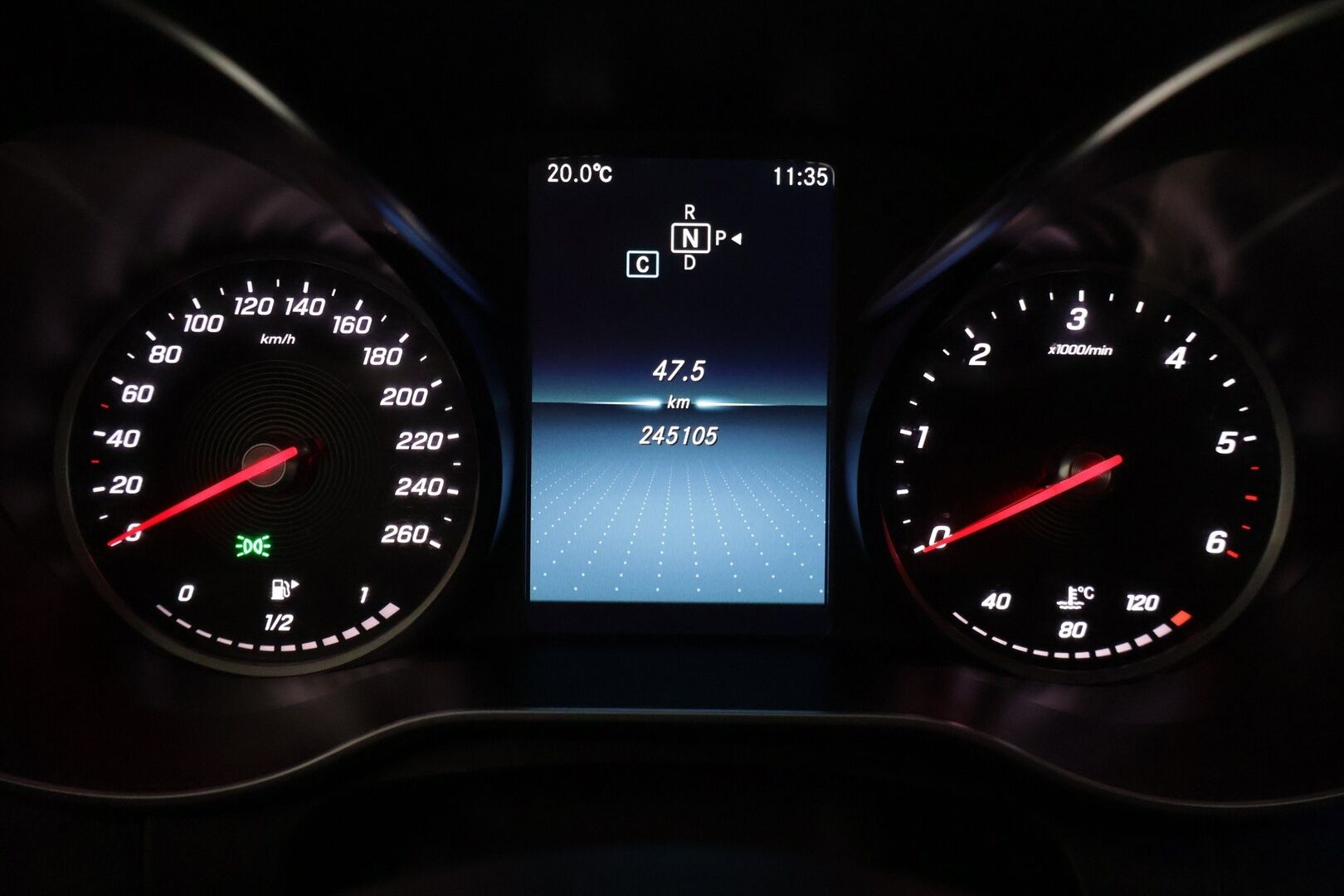 Mercedes-Benz C 2019 220 d 4MATIC A Business Avantgarde - | Facelift | Night -paketti | P. Kamera | Sporttipenkit | AppleCarPlay ja AndroidAuto | Mercedes Me | Sähkökontti | Comand Navi | LED High Performance |