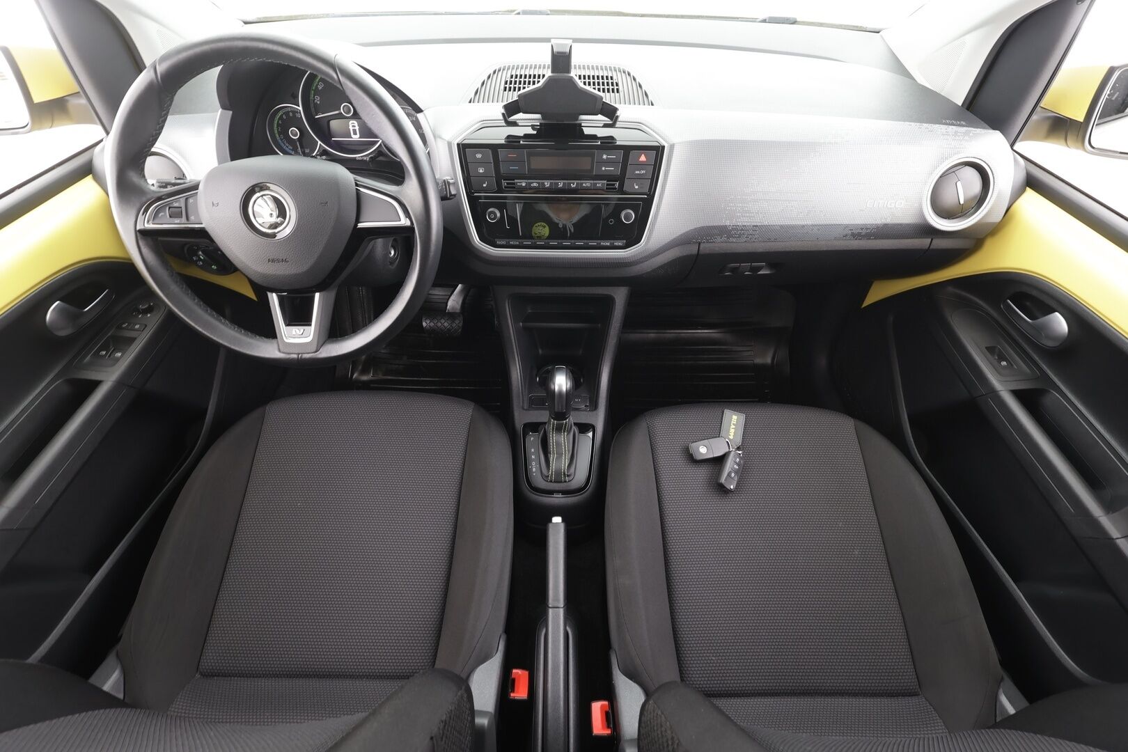Skoda Citigo 2021 36,8 kWh 61 kW Style iV - | Suomi-auto | Vakkari | P.tutka | Bluetooth | Autom.ilmastointi | Kahdet renkaat aluvanteilla | Merkkihuollettu|