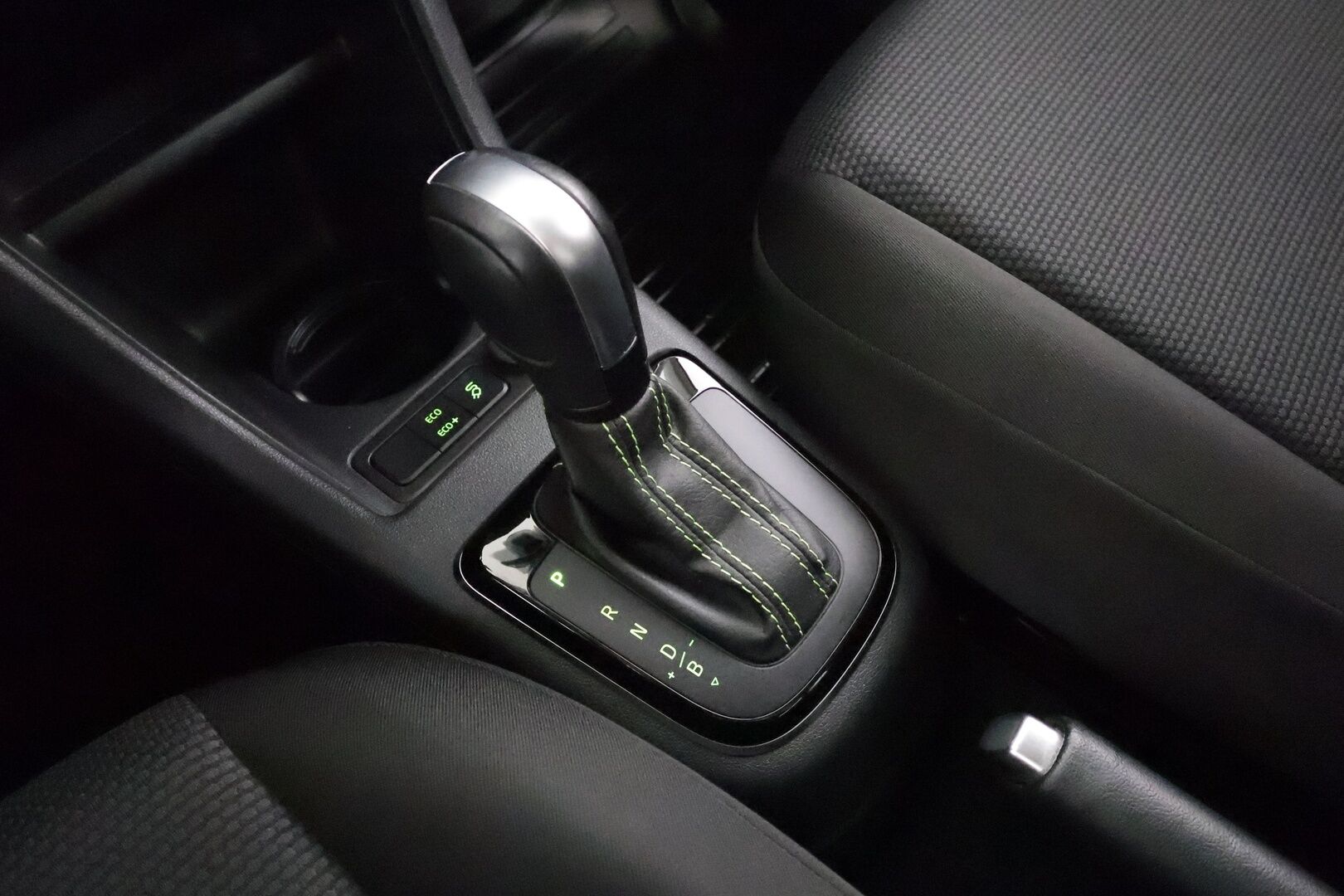 Skoda Citigo 2021 36,8 kWh 61 kW Style iV - | Suomi-auto | Vakkari | P.tutka | Bluetooth | Autom.ilmastointi | Kahdet renkaat aluvanteilla | Merkkihuollettu|