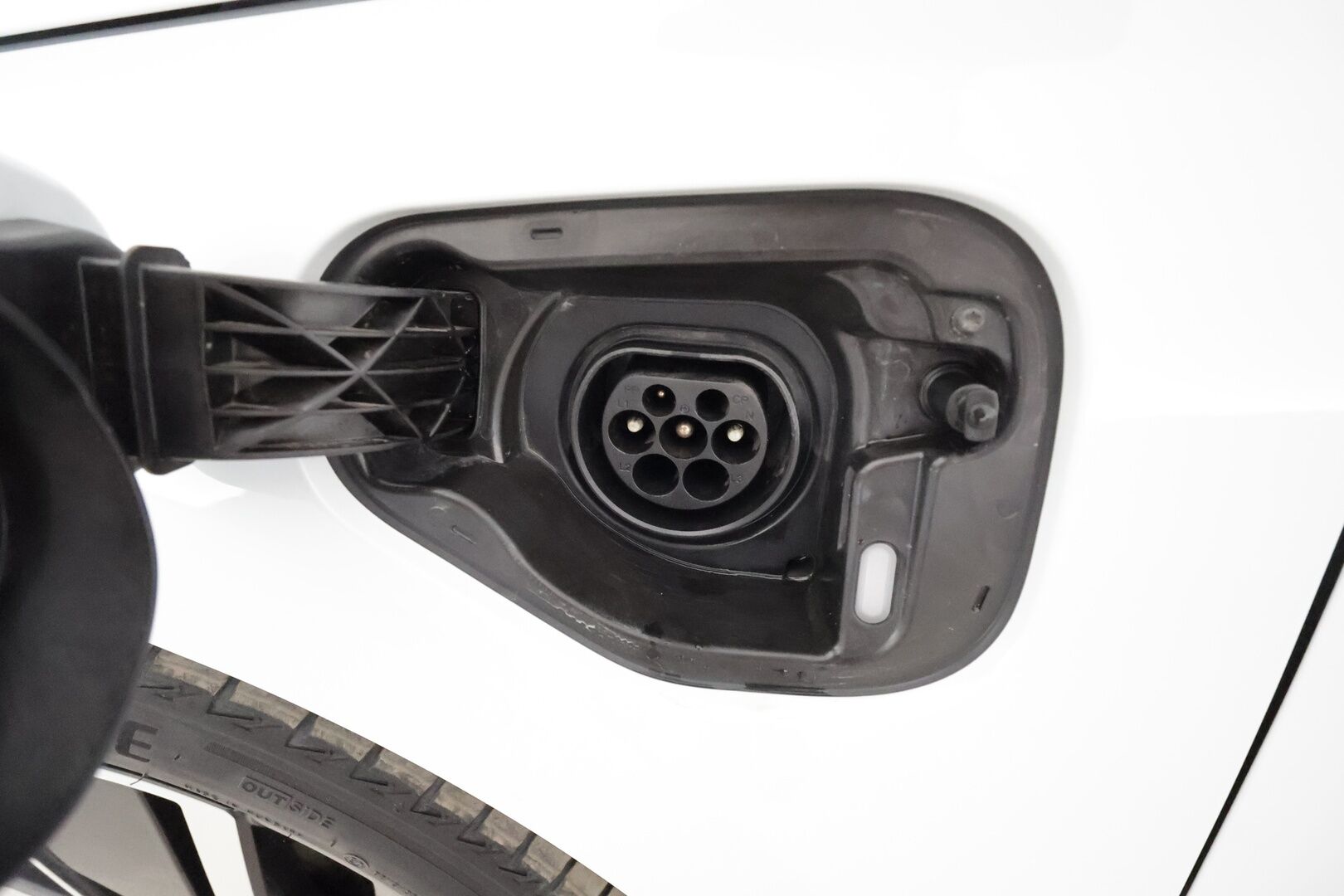 Skoda Octavia 2021 Combi 1,4 TSI PHEV Style iV DSG Autom. **1.Om Suomi-auto / Webasto / Matrix-LED / Adapt.Vakkari / P. Kamera** - Akku kuntotarkastettu / Digimittaristo / Kaistavahti / Navi / KeylessGO / 2x Renkaat