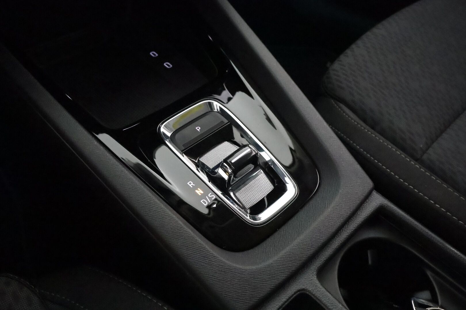 Skoda Octavia 2021 Combi 1,4 TSI PHEV Style iV DSG Autom. **1.Om Suomi-auto / Webasto / Matrix-LED / Adapt.Vakkari / P. Kamera** - Akku kuntotarkastettu / Digimittaristo / Kaistavahti / Navi / KeylessGO / 2x Renkaat