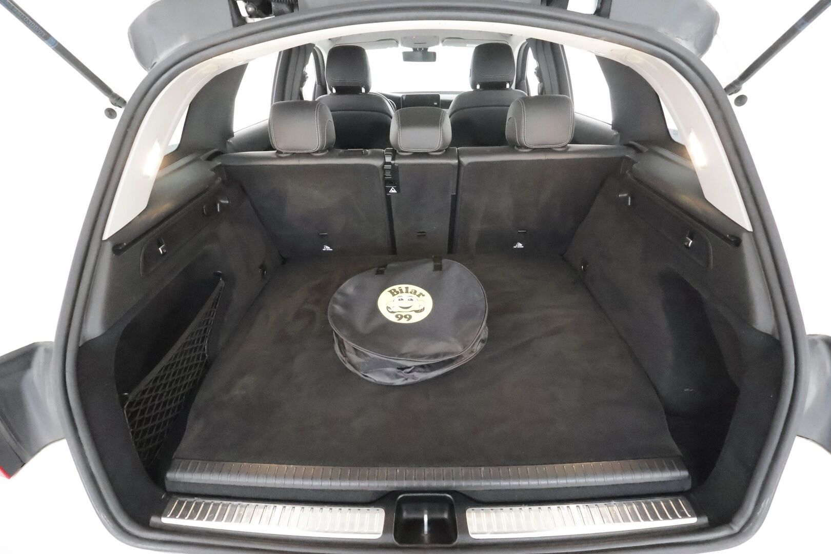 Mercedes-Benz GLC 2021 300e 4MATIC A Business EQ Power * Burmester / Distronic / Muistinahat / LED-High Performance / P.kamera / Koukku * - 1-om Suomi-auto / Akku kuntotarkastettu / 2x Latauskaapelit / Kahdet renkaat