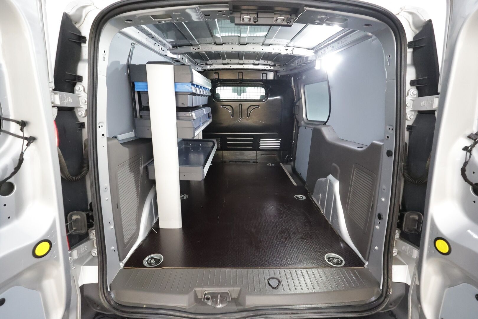 Ford Transit Connect 2021 240 1,5 TDCi 120 hv M6 Trend L2 * Vakkari / P.tutka / Webasto / Koukku / Bluetooth * - 1.Om Suomi-auto / Kahdet Renkaat