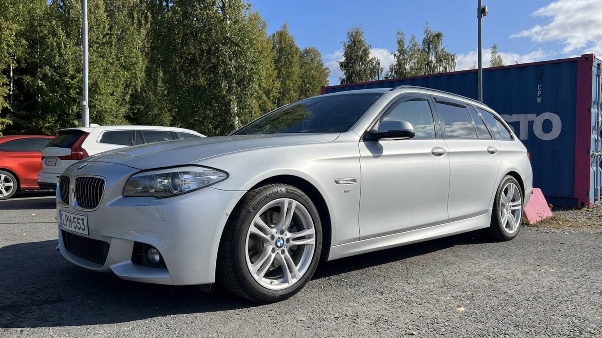 BMW 530 2014 F11 LCI M-Sport - *Digimittaristo / Prof navi / HUD / Harman Kardon / 360 kamera / Koukku*