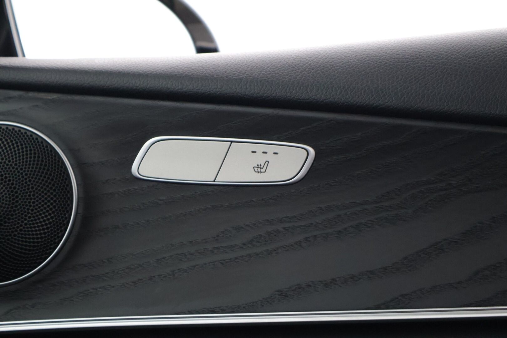 Mercedes-Benz E 2021 200 d A Business Avantgarde - *Suomi-auto / Lohkolämmitin / Sport-penkit / P.kamera / Widescreen / Vakionopeudensäädin / Katveavustin / NAVI*