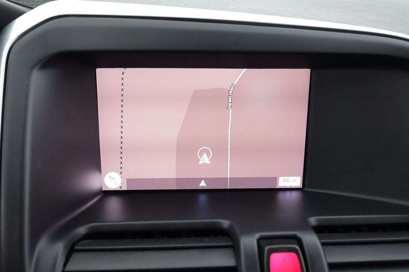 Volvo XC60 2017 D4 Classic AWD * ACC / P.tutkat / Navi / Aktiiv.Xenon / BLIS / Digimittaristo / Sähköluukku / Webasto * - Kahdet renkaat aluvanteilla / Merkkihuollettu / Huippusiisti! - HULLU BLACKWEEK KORKOTARJOUS 2,49%