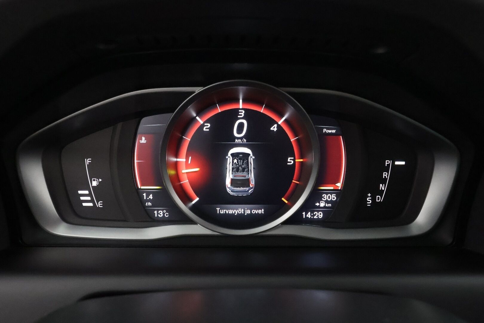 Volvo XC60 2017 D4 Classic AWD * ACC / P.tutkat / Navi / Aktiiv.Xenon / BLIS / Digimittaristo / Sähköluukku / Webasto * - Kahdet renkaat aluvanteilla / Merkkihuollettu / Huippusiisti! - HULLU BLACKWEEK KORKOTARJOUS 2,49%