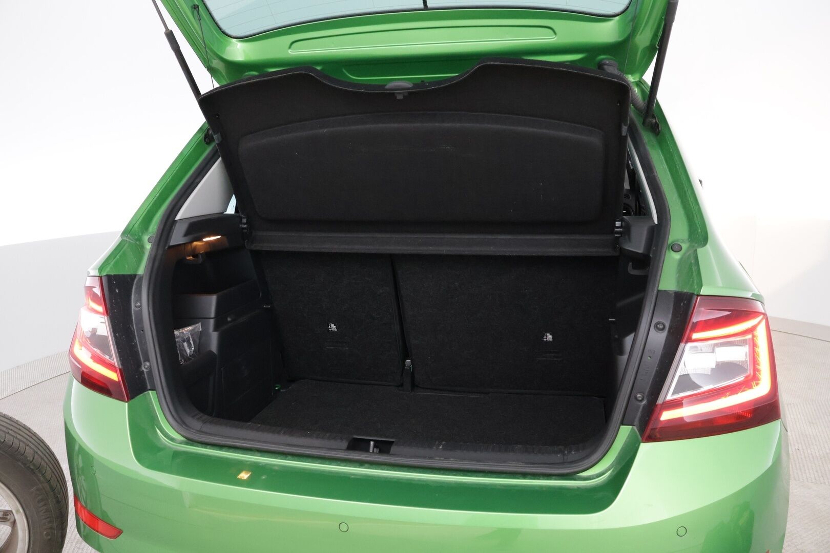 Skoda Fabia 2021 1,0 TSI 95 Style DSG Autom. * Suomiauto / Adapt.Vakkari / Peruutuskamera / KeylessGo / 2x Renkaat aluvantein! - 2-Omisteinen / Metalliväri / Siisti yksilö!