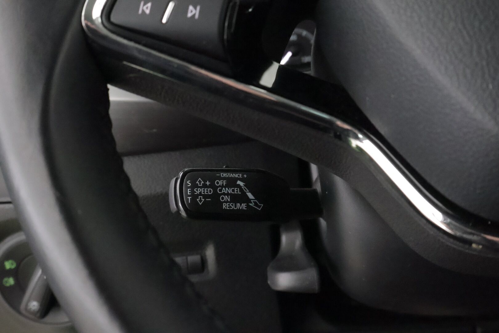 Skoda Fabia 2021 1,0 TSI 95 Style DSG Autom. * Suomiauto / Adapt.Vakkari / Peruutuskamera / KeylessGo / 2x Renkaat aluvantein! - 2-Omisteinen / Metalliväri / Siisti yksilö!