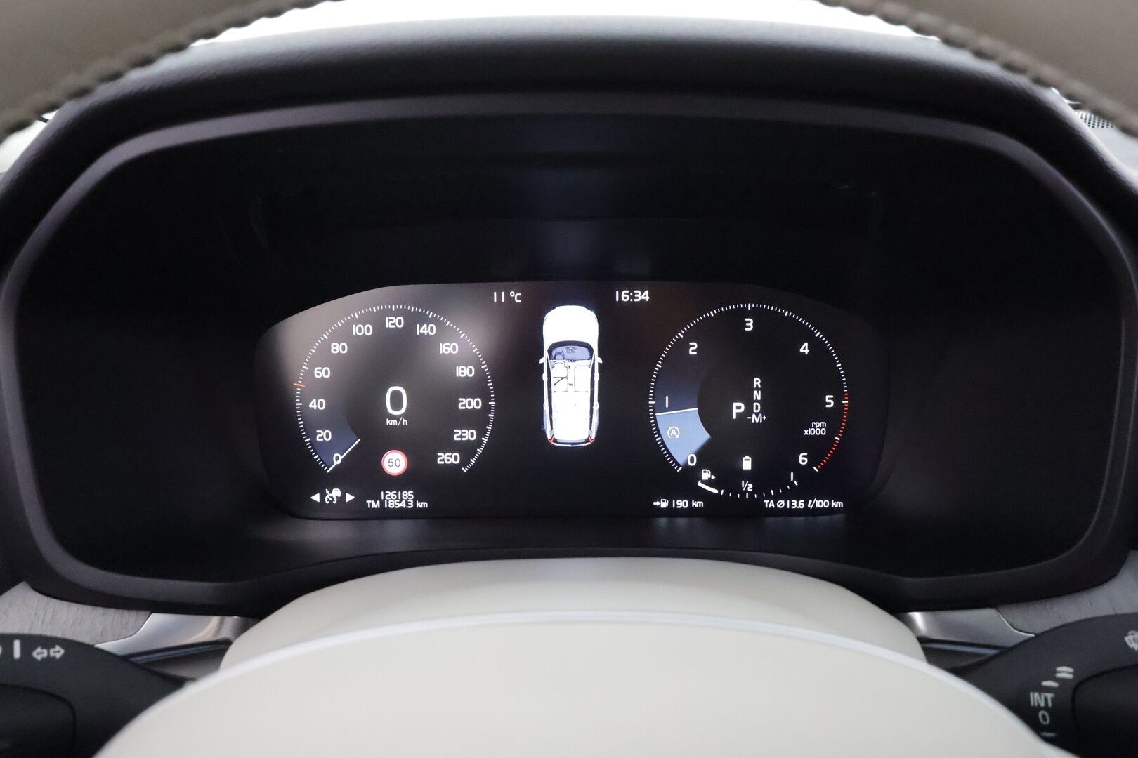 Volvo V60 2021 B4 D-MHEV Business Inscription aut - 1**.Om Suomi-auto | ACC | H&K / Webasto | Koukku | Full LED | Muistipenkki | P.kamera | BLIS | Navi | Kahdet renkaat aluvanteilla | Merkkihuollettu