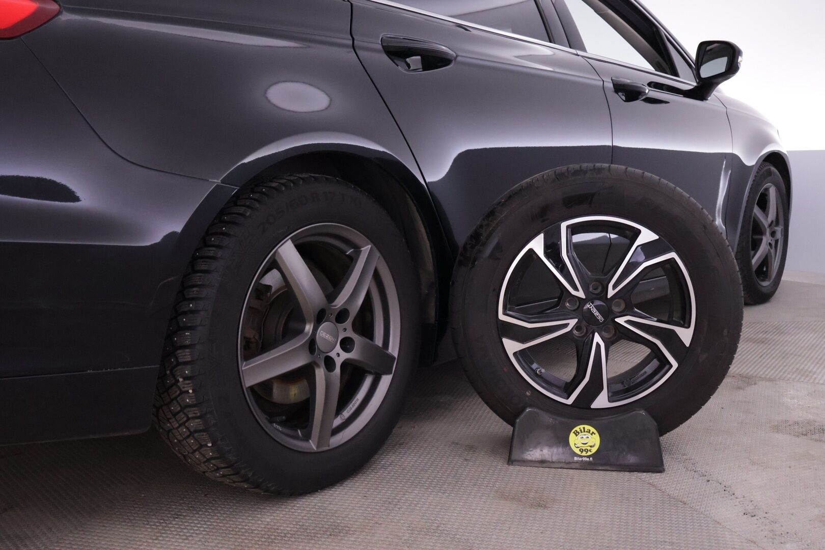 Ford Mondeo 2018 2,0 TDCi 180hv PowerShift Titanium Wagon AWD *PA-lisälämmitin / BLIS / Navi / P-kamera / Koukku / Lämmitettävä tuulilasi / Sähkökontti* - Kahdet huippukuntoiset renkaat!